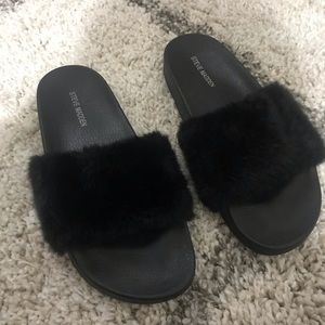 Steve Madden Softey Slide Slip-On Sandals